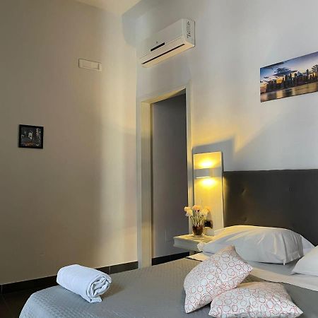 Ania Hotels Неаполь Экстерьер фото