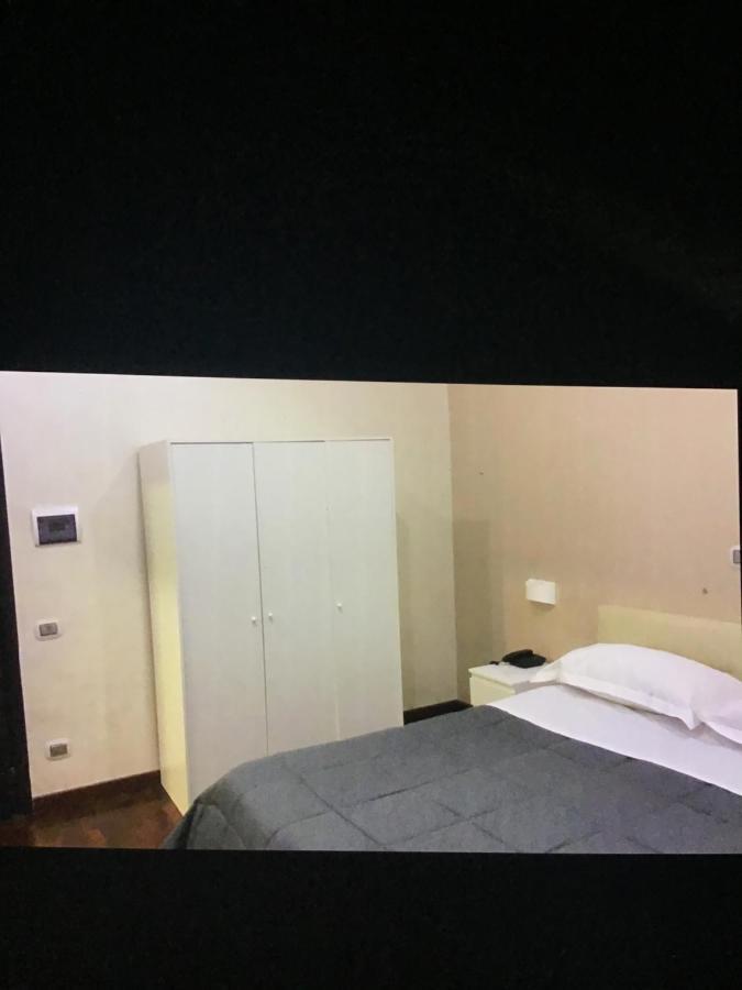 Ania Hotels Неаполь Экстерьер фото