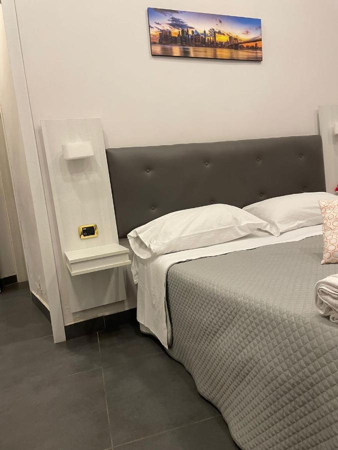 Ania Hotels Неаполь Экстерьер фото